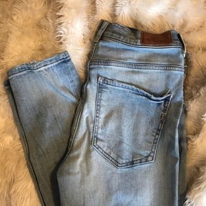 Hi-rise Light Wash Jeans